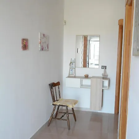 Grotta Castiglione Tatil Evi