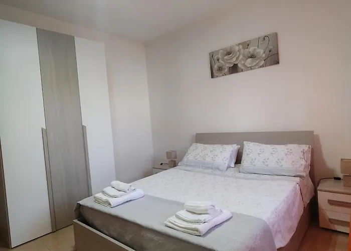 Tatil Evi Grotta Castiglione Torre Lapillo